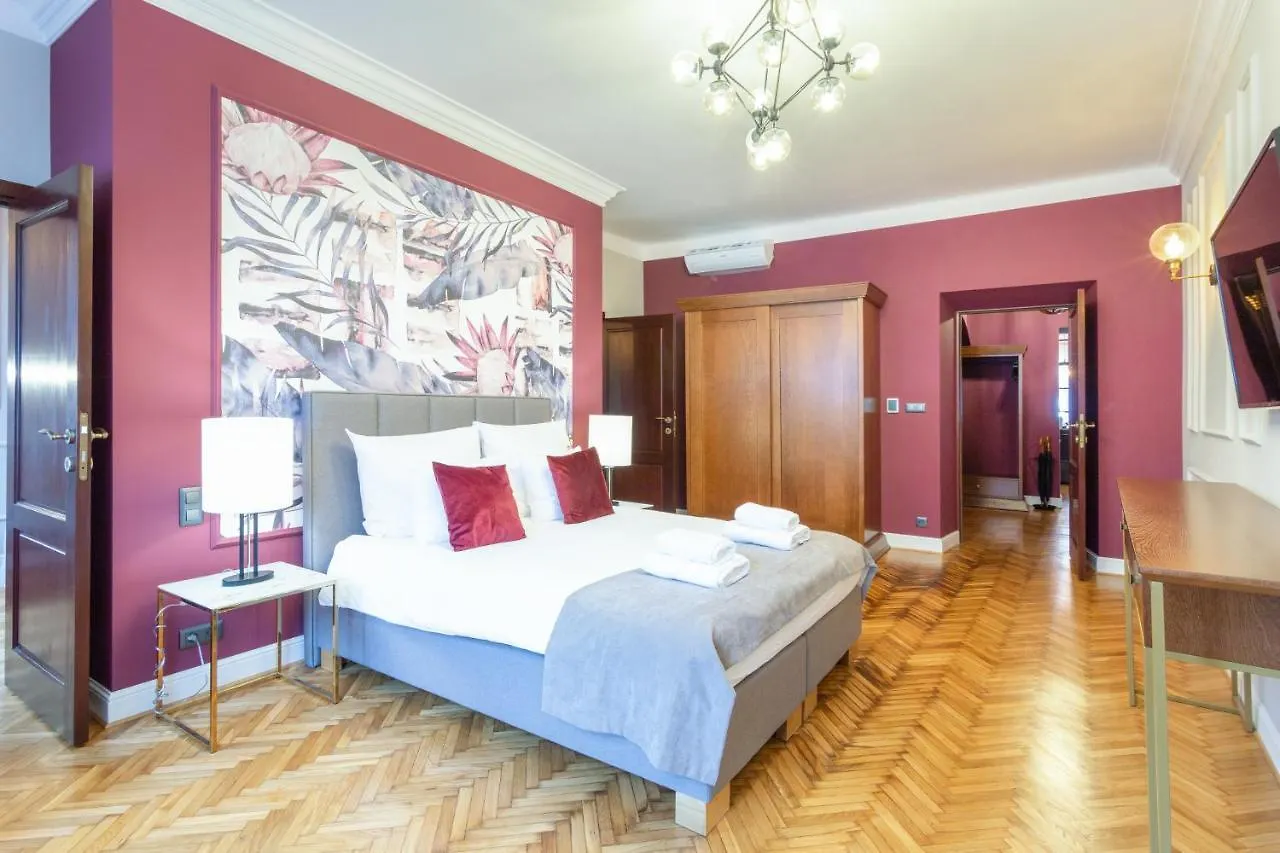 Mr 3 Apartments Krakow Aparthotel